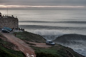 Nazaré olas gigantes en portugal2